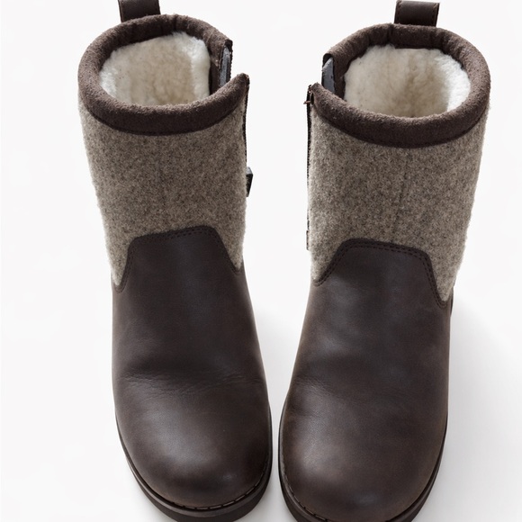 UGG Kids Brown & Gray Shearling Lined Ankle Boots Size 2 - Picture 5 of 8